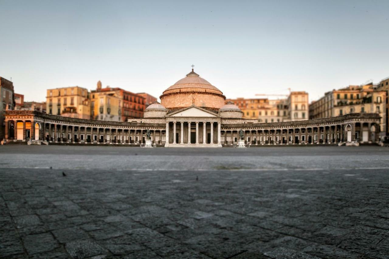 San Carlo * Naples